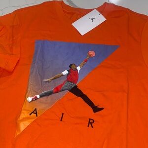 Men’s Nike Orange Air Jordan‎ Graphic T-Shirt - Size Small